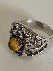 Vintage Men’s Sterling Silver Brutalist Tigers Eye Ring Modern Design Sz. 9.5″