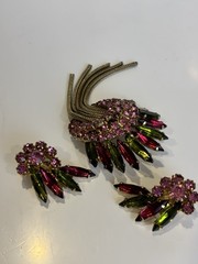 Vintage Fuchsia Chartreuse Rhinestone Waterfall Brooch Earrings Demi Parure Set