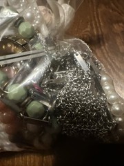 1 Pound Vintage To Modern Junk Jewelry Lot Repurpose Crafts #D558