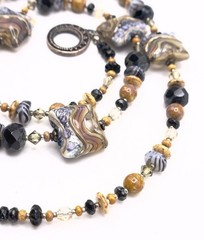 Vintage Lampwork Glass Bead Necklace 21 in