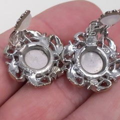 Star Signed Silver Tone Round Clip On Earrings Vintage Mid Century Costume Jewel