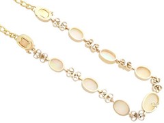 9.50Ct White Opal and 0.24Ct Diamond 15k Yellow Gold Necklace / Bracelet Set