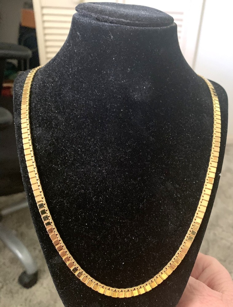 Vintage Monet Necklace Shiny Goldtone Flat Chain 25 1/4″ Necklace