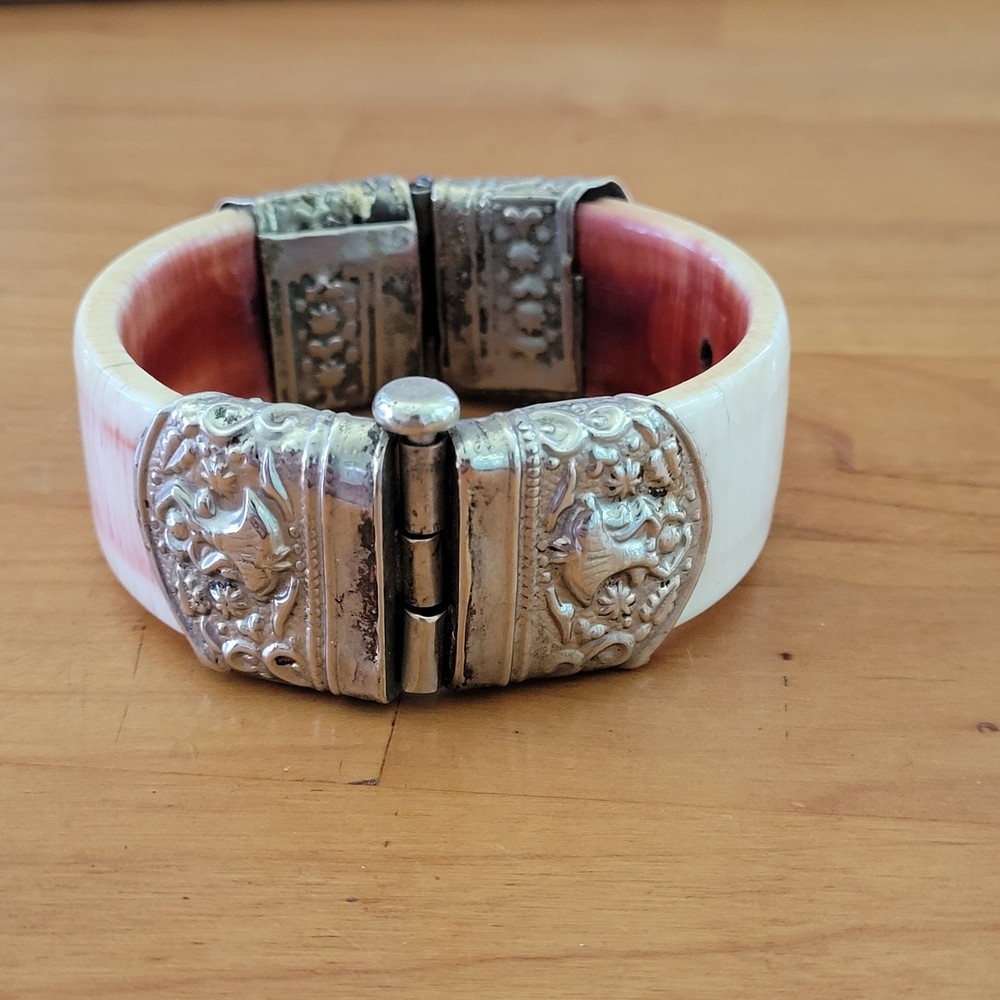 Antique German Boar Tusk Hunting Scene Pull Pin Cuff Bangle Bracelet