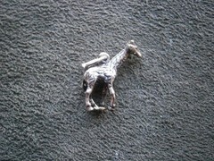 Giraffe Vintage Shiny Solid Sterling Silver Bracelet Charm Pendant 2.0g