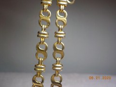 KL? KJ? KR? KP? SIGNED GOLDTONE METAL FANCY 8 AND BAR LINK CHAIN 23.5″ L 1/4″ W