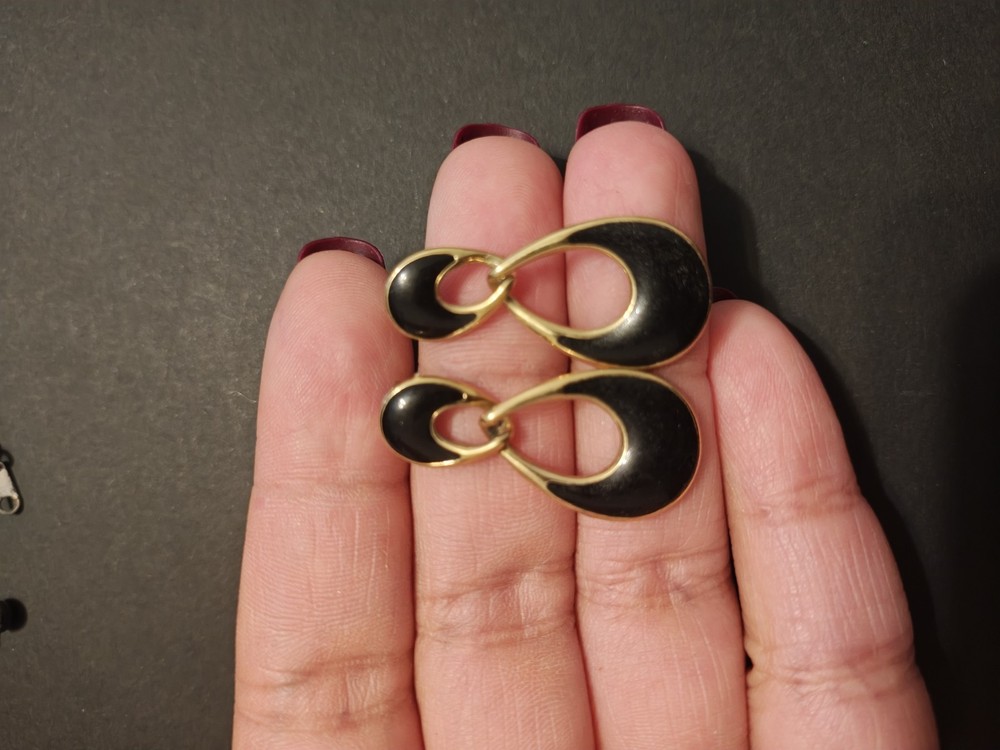 Beautiful Pierced Post Earrings Gold Tone Black Enamel Dble Loop 1 1/8 Inch Long