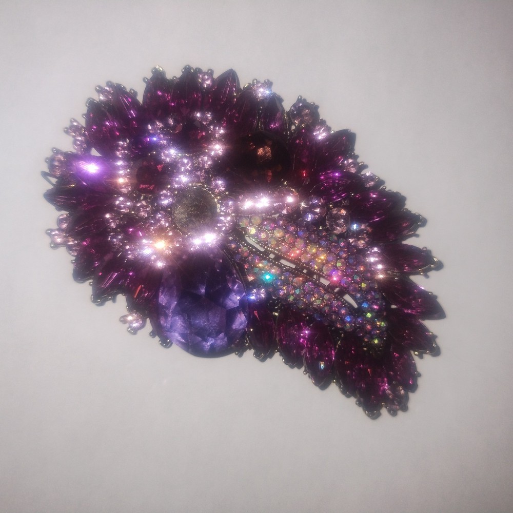 Large Heavy Purple Rhinestone Paisley Shaped Brooch Purple Missing Middle Stone