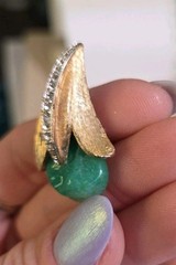 Vtg Marvella Green Jade Goldtone Clip On Earrings #110