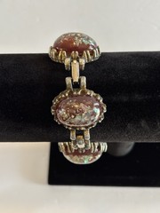 Vintage Lucite Oval Shaped Red Confetti Cabochons Silver Plated Metal Bracelet