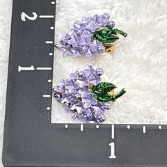 Vintage Lilac Flower Jewelry Set Brooch Clip On Earrings Purple Enamel