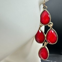 Gold-Tone Faceted Red Glass Stone Teardrop Dangle Drop Chandelier Earrings Retro