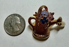 Beautiful AVON Goldtone Enamel Floral Pearl Drop Garden Watering Can Tac Pin