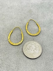 Vintage Gold Tone Teardrop Hoop Earrings Engraved Tribal Boho Ethnic Style