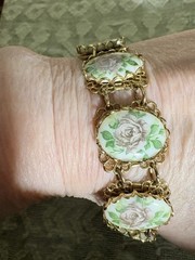 Vintage Lavender Rose Bracelet Yellow Gold Filled 7.25 Inches