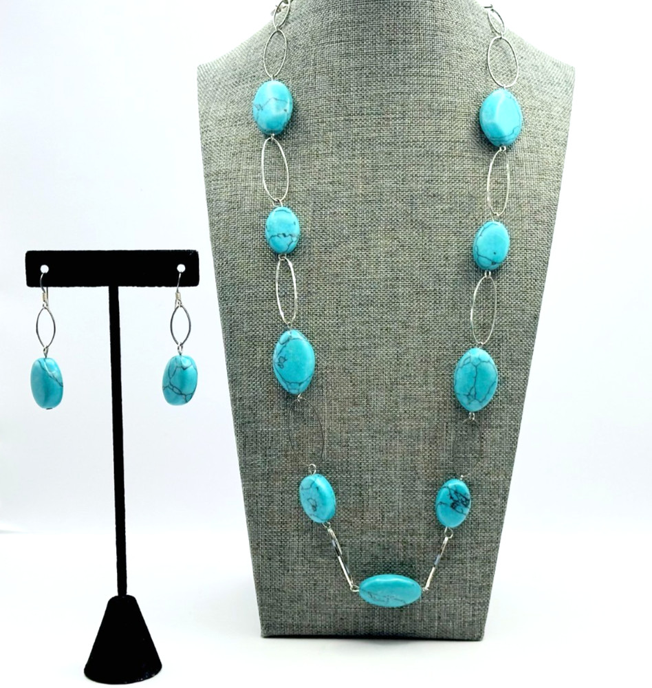 Silver Tone & Turquoise Stones Necklace & Earrings Set Vintage