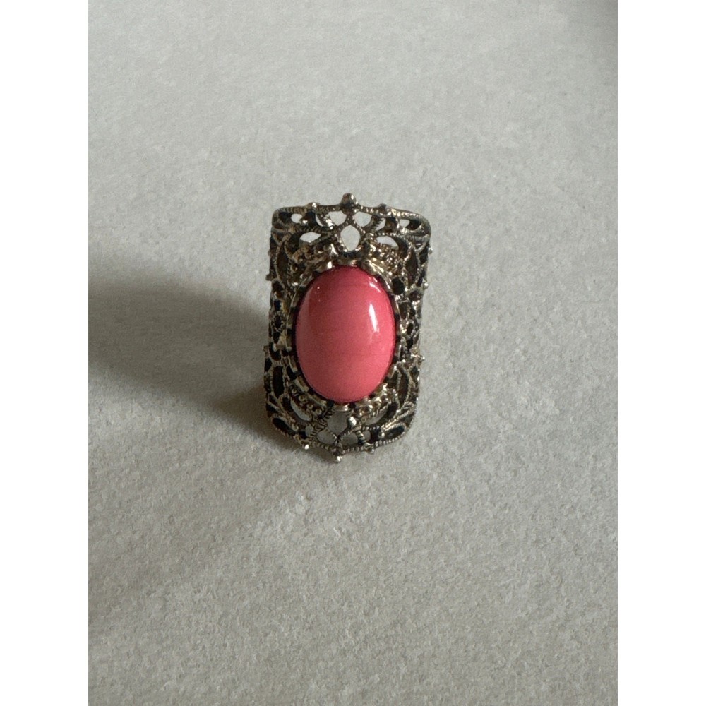Vintage Oval Pink-Coral Cabochon Sterling-Silver Frame Ring – Size 5.5