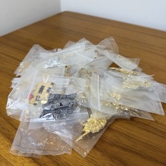 Lot of 28 NOS Mystery Brooches Danecraft AJC Unbranded Gold & Silver Tone