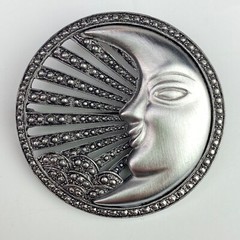 TONA Vintage Silver Tone Round Large Pin Brooch Moon Face