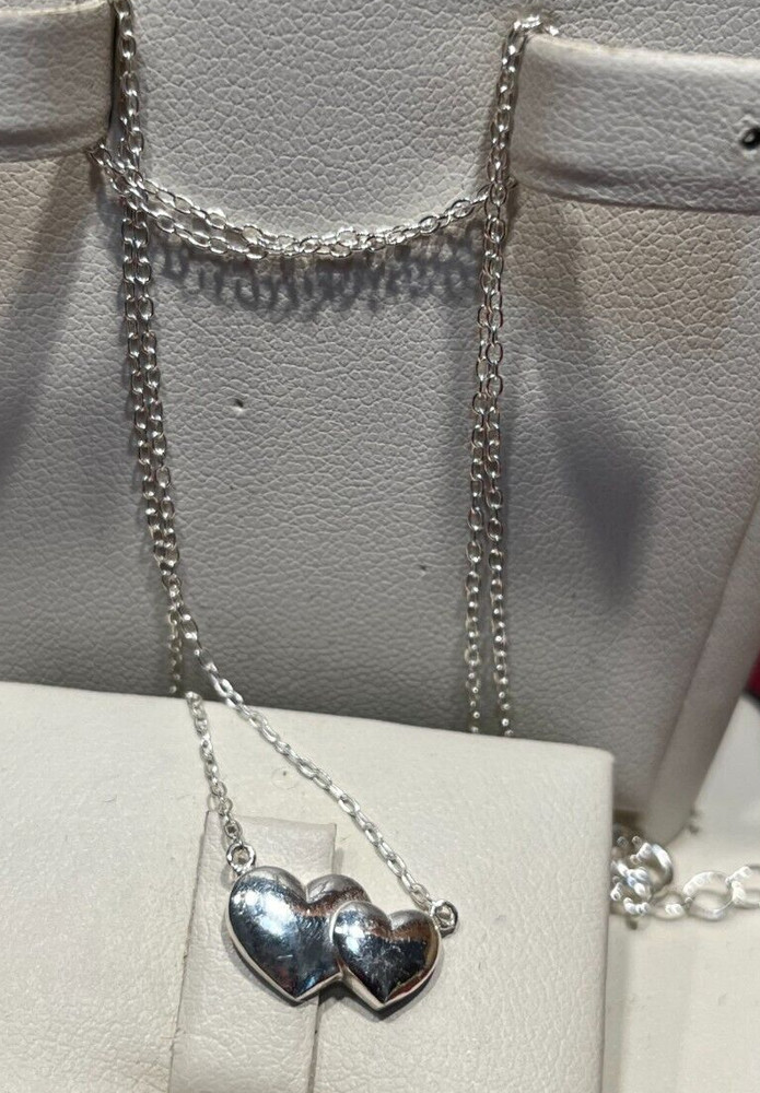 Vintage Two Tiny Hearts Pendant Necklace Neclace Link Necklace 16″L + 2″ Ex