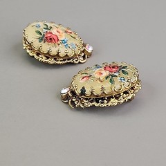 Vintage Flower Clip On Earrings Glass Transferware Germany Gold Tone Filigree