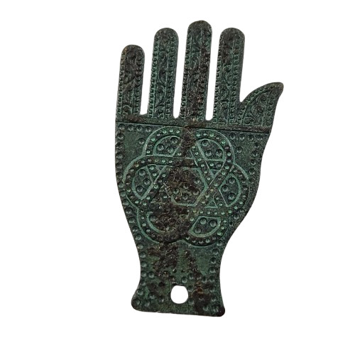 Vintage Hamsa Hand of Fatima Charm Ripley’s Believe It or Not