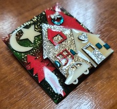 Vintage Pins By Lucinda Glittery Christmas Holiday Night House Scene Pin Brooch