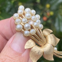 Crown Trifari Alfred Philippe Vintage Pearl Brooch Estate Jewelry Pre-Owned