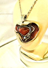 Vintage Unique Salvador Dali Technique Red Jasper 24″ Melt Down Pendant Necklace