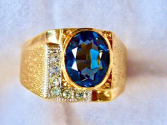 VINTAGE 10K YELLOW GOLD FILLED NEW OLD STOCK 70’S BLUE CLEAR STONE RING SIZE 10