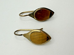 VINTAGE BROWN WOOD LEAF DANGLE DROP EARRINGS WOMENS LONG HOOK BOHO