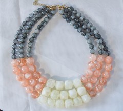 Vintage 90’s statement 3 strand peach, off white and grey beaded necklace