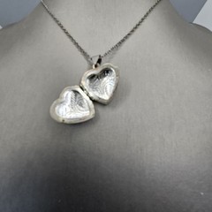 Vintage Locket Pendant Necklace Puffy Heart Silver Tone Etched Chain 15″