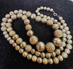Vtg Silvertone Graduated Ball Beaded Chain Necklace 29in”- S29