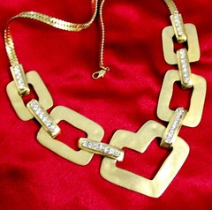 VTG RUNWAY GEOMETRIC SATIN GILT PAVE RHINESTONE MODERNIST/DECO NECKLACE CHIC