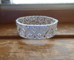 Sterling Silver 21mm Wide Bracelet Pave’ Hearts w Clear CZs 7″ Long in Black Box
