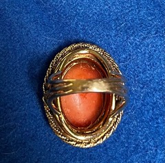 Vintage Mid Century Shell Cameo Ring Seed Pearl Halo 14 kt Gold Size 6