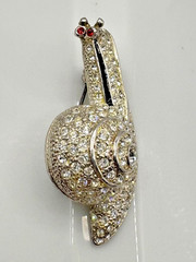 Vintage 1980s Signed ROMAN AUSTRIAN CRYSTALS Silver Tone Snail Brooch Pin