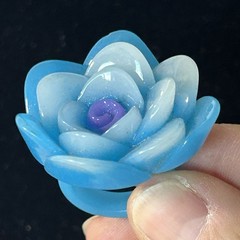 Vintage Flower Power Ring Molded Acrylic Lucite Size 9 Dimensional Mod Retro