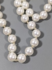 Vintage Glass Faux Pearl Knotted Neckalce Classic Elegant 26 in