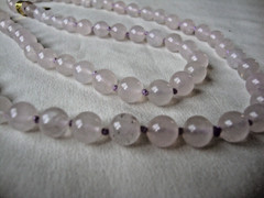VINTAGE 1980s HAND STRUNG HAND KNOTTED 8mm ROSE QUARTZ 30″ ENDLESS BEAD NECKLACE