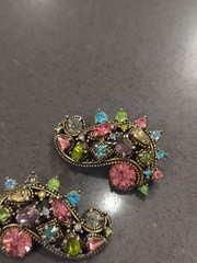 Vintage Signed 1951 Hollycraft Rhinestone Earrings Paisley READ K126