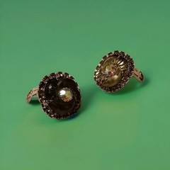 Signed Edlee Beautiful Vintage Clip-on Rhinestone Earrings