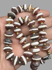 Tibetan Nepal Etched Agate Beads Lot,single Line Agate Decorated Necklace 1900