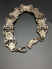 VINTAGE antiqued silvertone black enamel Egyptian design panel links bracelet