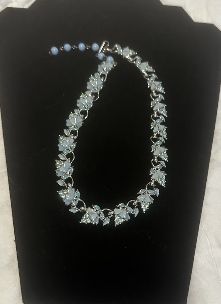 Coro Vintage Signed Pegasus Blue Enamel Rhinestones Floral Necklace Choker