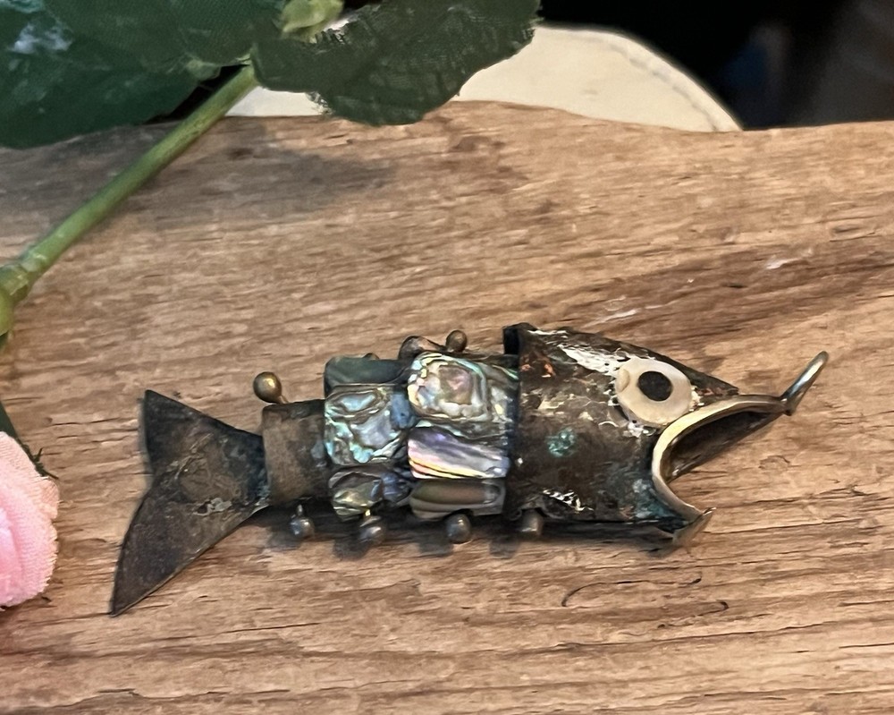 VTG Mexican Abalone MOP Articulated Fish Bottle Opener Pendant 3”