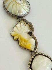 Vintage Sterling Silver AMY KAHN RUSSELL Mother Of Pearl Carved Fish Bracelet