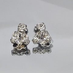 Weiss MCM Rhinestone Earrings Clear Crystal Rhodium Plated Clip Ons Signed 1950s