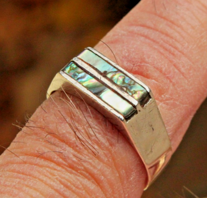 Vintage 1960s sterling silver abalone / mop ring 925 size 8.75 Bahamas